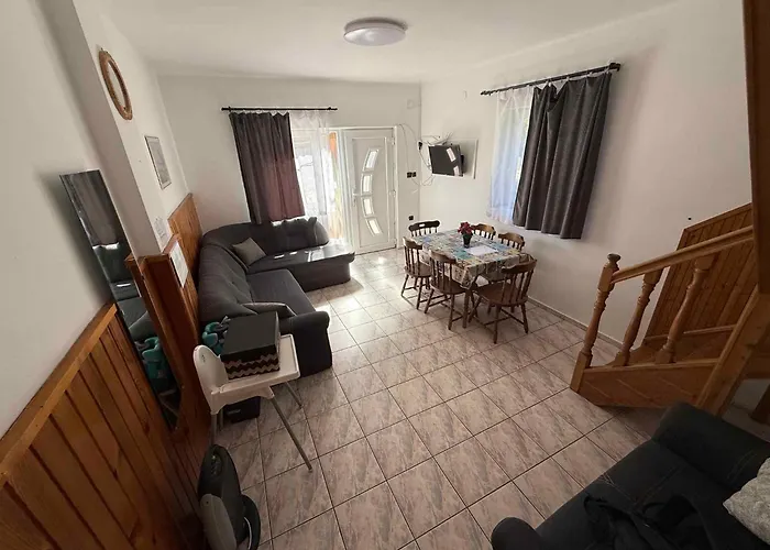 Hébergement de vacances Unit_type_semidetached_house 54984 *